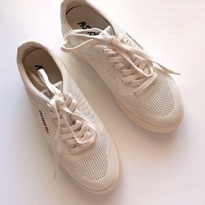 Autry Medalist Easeknit Sneakers